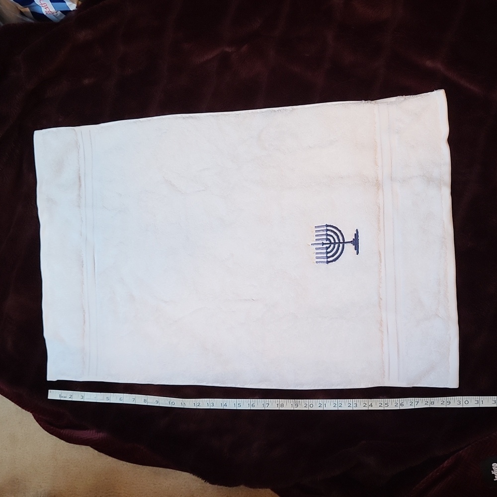 NWOT 100% Cotton Menorah Hand Towels- 2 Towels For @celinecote489 - Picture 8 of 10